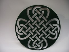 Celtic-Knot-Round-Dark-Finish-1024x768